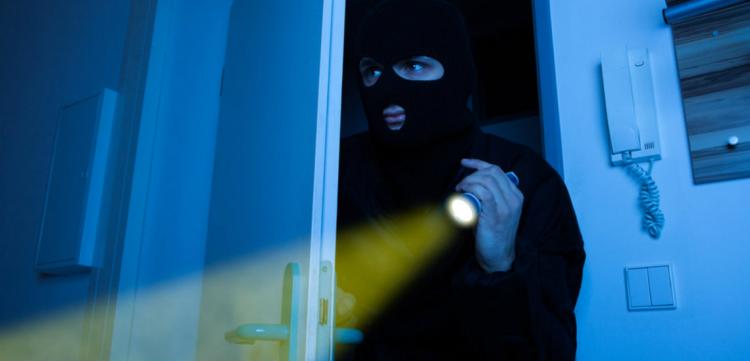 ΟΡΟΚΛΙΝΗ: Κλοπή 26.000 ευρώ από οικία – Η τραγική κρυψώνα του 54χρονου