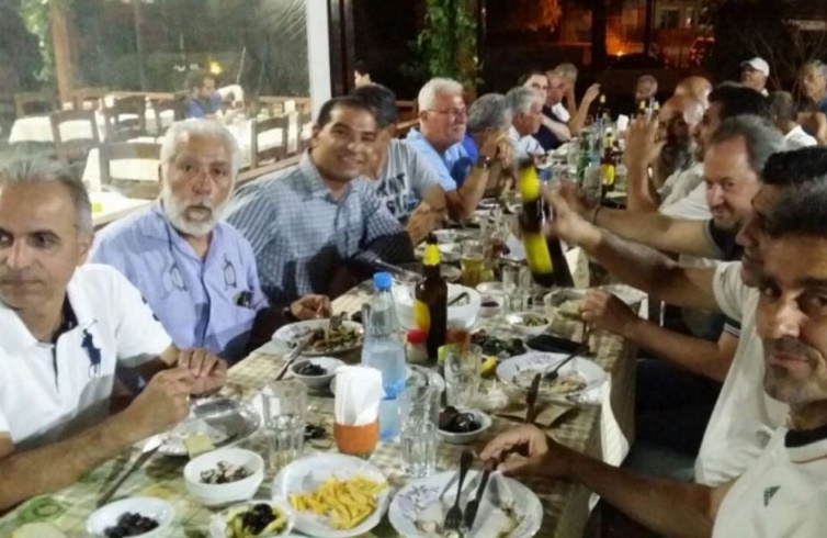 Μια βραδιά… ΕΠΑ: Συνεστίαση παλαιμάχων στη Λάρνακα
