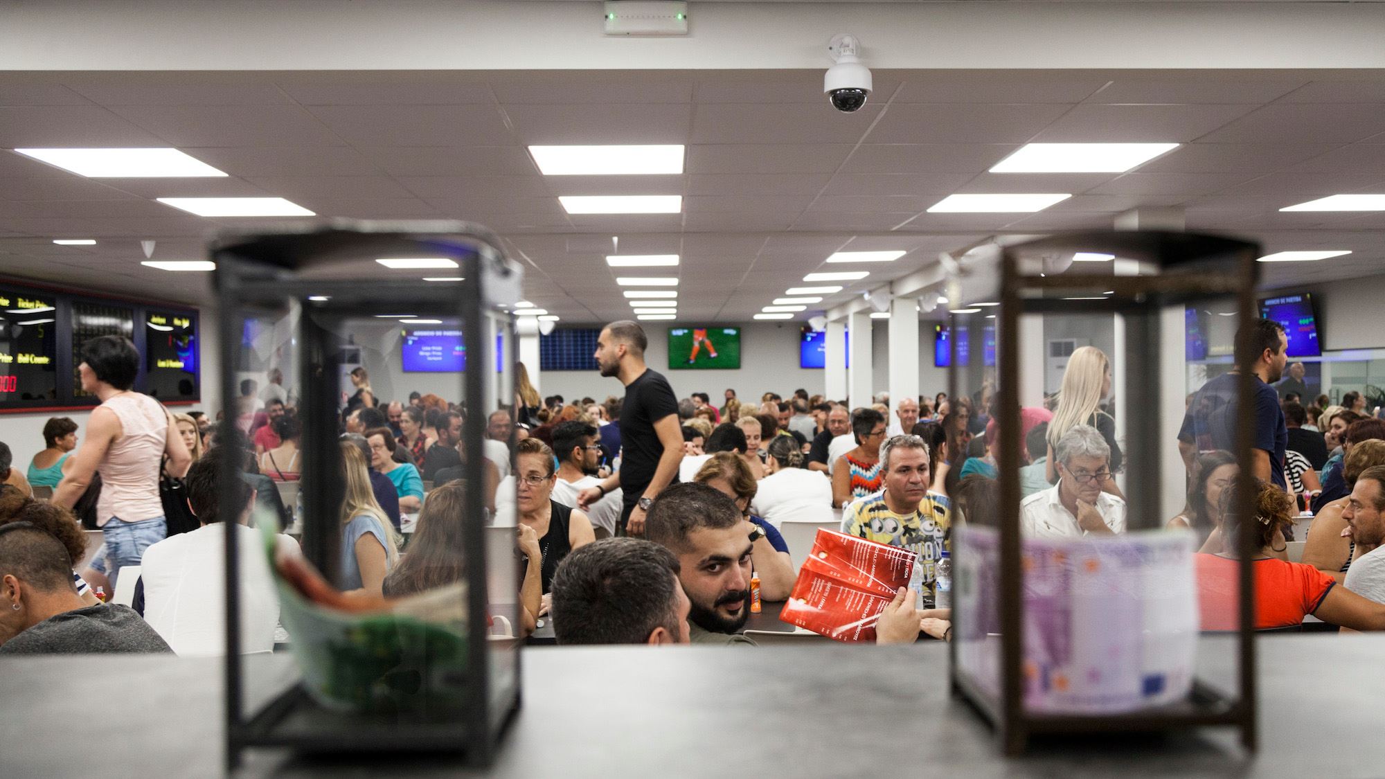 BINGO ΝΕΑΣ ΣΑΛΑΜΙΝΑΣ: Μοιράζει απόψε μέχρι και 10.000 ευρώ, δωρεάν και μπουφέ… (pics)
