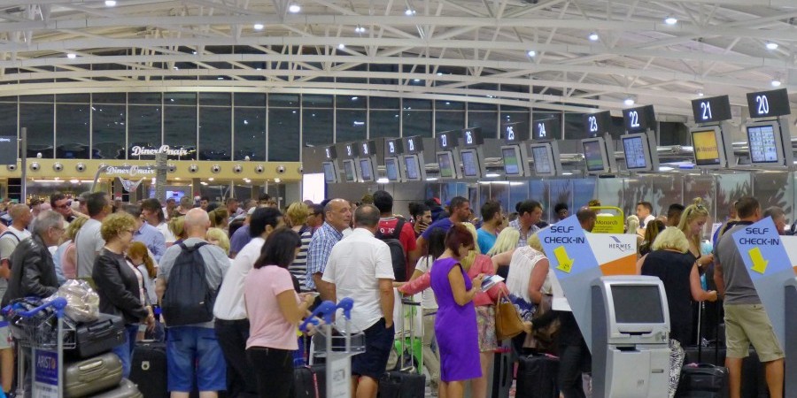 Πλησιάζει η ημέρα με την περισσότερη κίνηση στα αεροδρόμια