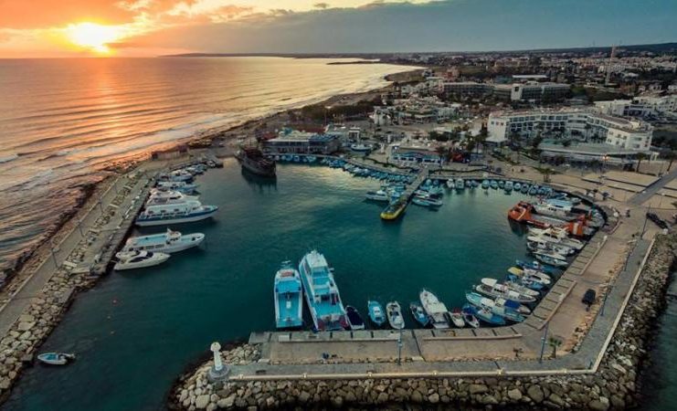 Γνωρίζετε από που πήρε το όνομά της η Αγία Νάπα, τι σημαίνει Φρέναρος, Αυγόρου, Δερύνεια και τι σχέση έχει ο Πρωταράς με το ηλιοβασίλεμα;