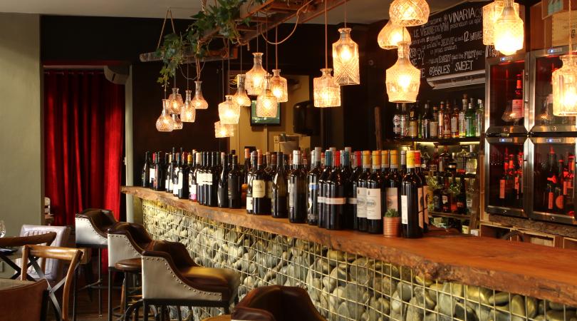 Νέα άφιξη στη Λάρνακα με twisted tapas της διεθνούς και κυπριακής κουζίνας με έμφαση στο κρασί (pics)