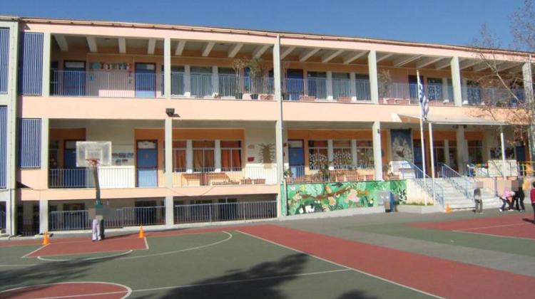 Σε αυτό το σχολείο δουλεύει η υπάλληλος με εμπλοκή σε υπόθεση σεξουαλικής παρενόχλησης!