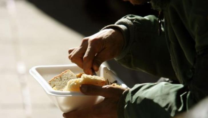 Στην ουρά 1200 άνθρωποι για συσσίτιο στη Λάρνακα