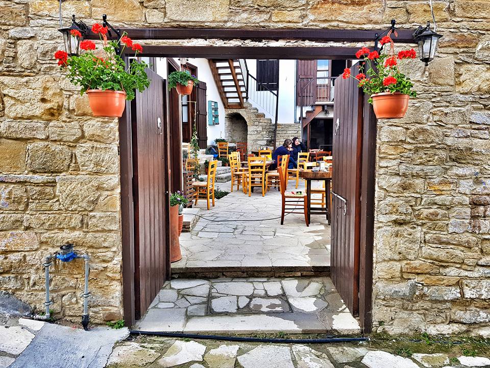 Ανακαλύψαμε ένα στέκι στο χωριό που θα μιλάνε όλοι γι’ αυτό