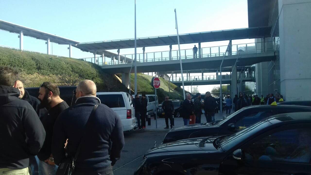 Ανεστάλη η απεργία των ταξιτζήδων στο Αεροδρόμιο Λάρνακας