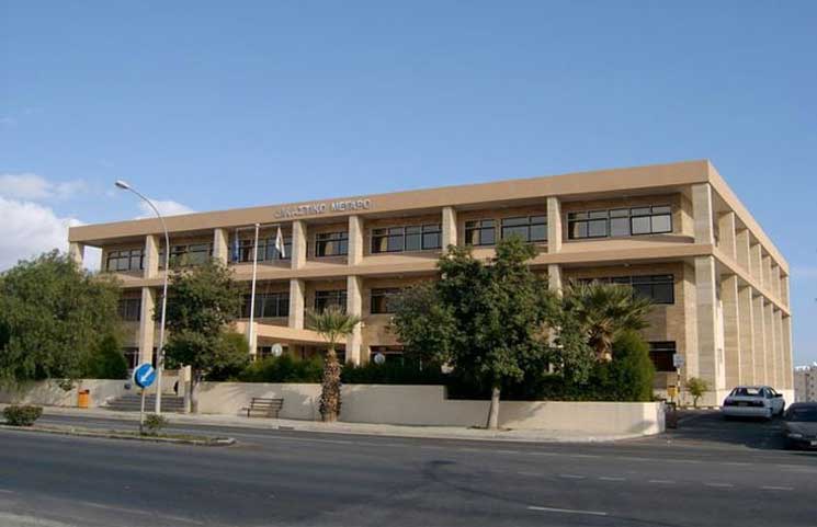 ΛΑΡΝΑΚΑ: Ποινή φυλάκισης σε ιδιώτη γιατρό