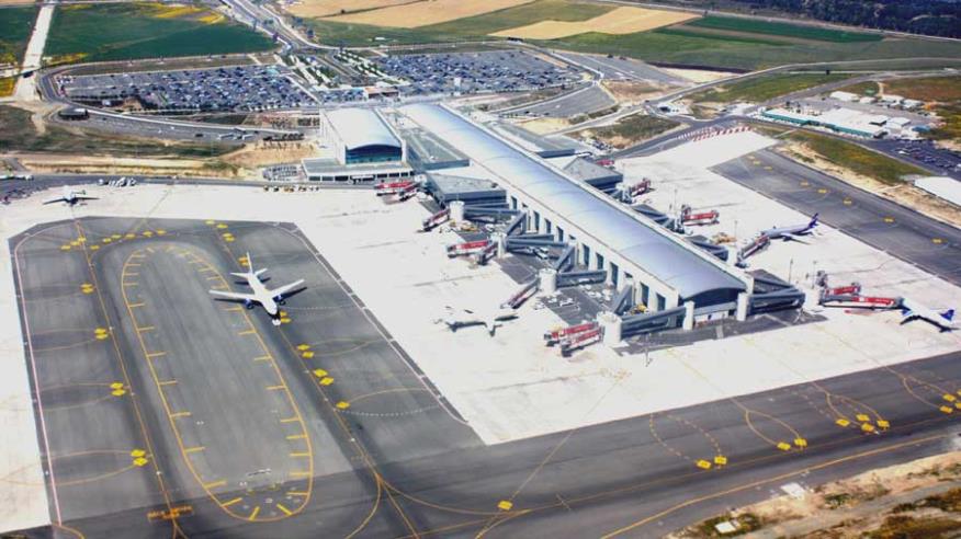 Ψάχνουν επενδυτή για σταθμό cargo στο αεροδρόμιο Λάρνακας