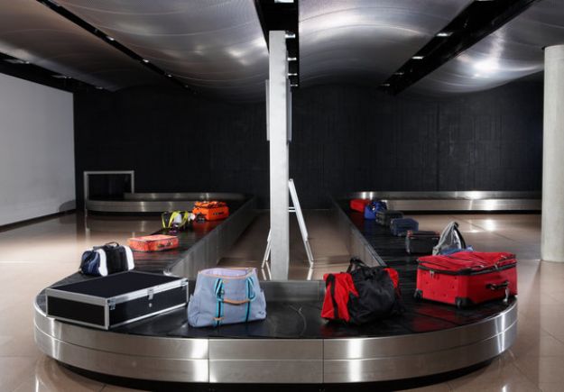 «Κολπάκια» για να παίρνεις πρώτος τη βαλίτσα στο αεροδρόμιο