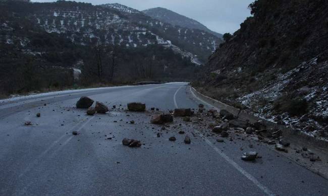 ΠΡΟΣΟΧΗ: Επικίνδυνοι δρόμοι λόγω κακοκαιρίας