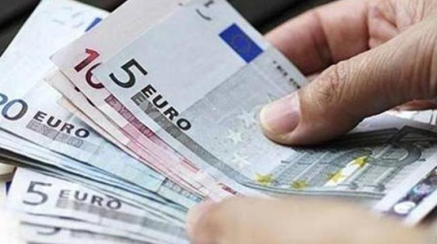 Υπ. Εργασίας: Δέχεται αιτήσεις για ‘Τιμητικό Επίδομα’