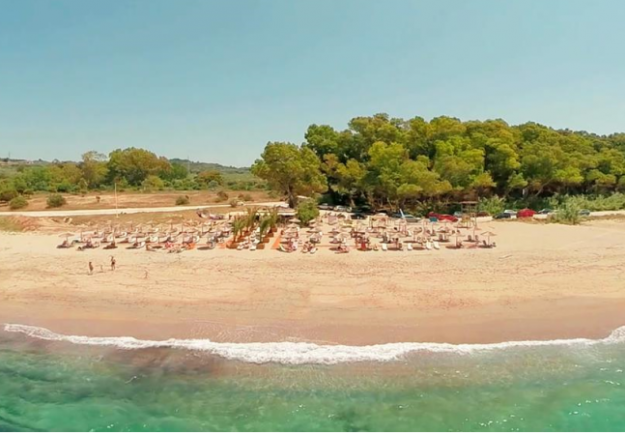 Η μεγαλύτερη παραλία (με άμμο) στην Ευρωπαϊκή Ένωση είναι ελληνική