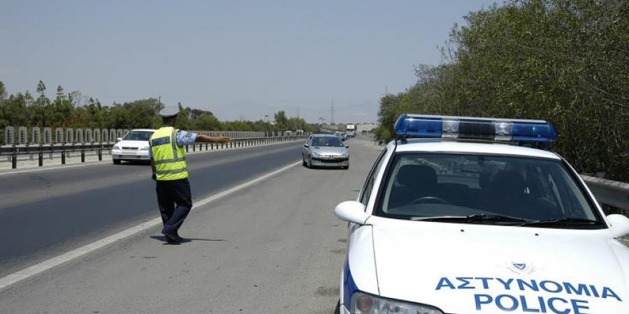 Κλειστός ο αυτο/δρομος Λ/κας-Λ/σιας στο ύψος Λυμπιών