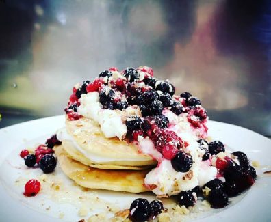 36986395_2155939257749940_2980271123725287424_n