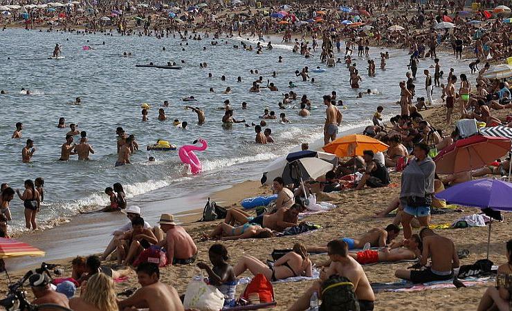 Ο καύσωνας της χιλιετίας θα χτυπήσει την Ευρώπη -Στην Ιβηρική θα αγγίξει τους 50 βαθμούς