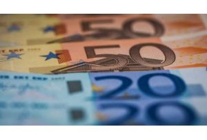 Αξιωματούχοι του κράτους επιβαρύνουν τον φορολογούμενο με €2 εκ
