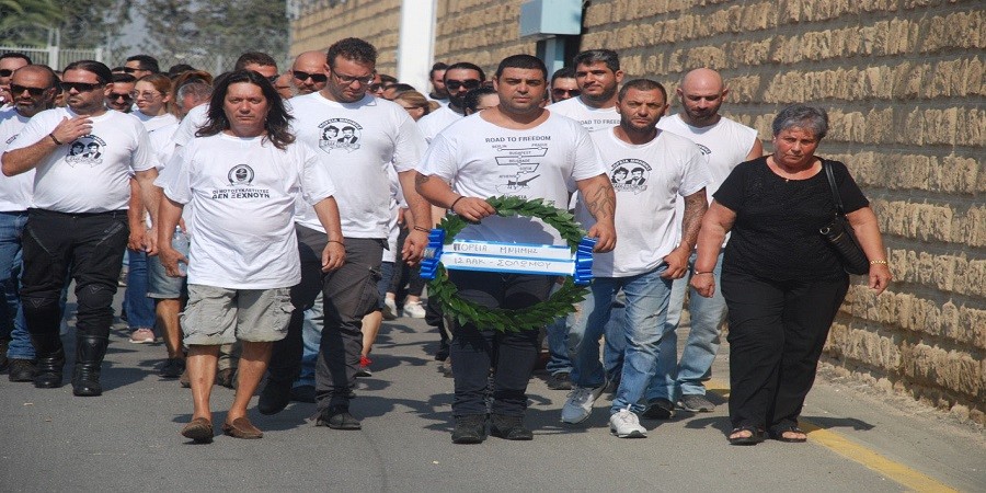 Συγκίνηση: 1200 μοτοσικλετιστές στο πλευρό της κόρης του Ισαάκ