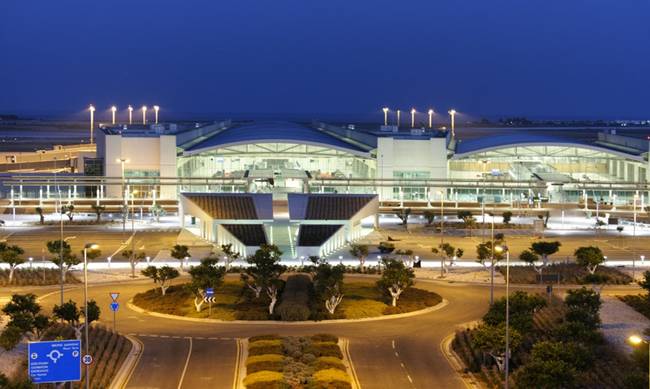 Πέρα από 253 πτήσεις χθες στο Αεροδρόμιο Λάρνακας