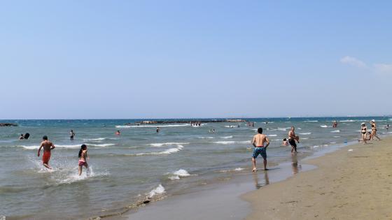 ΛΑΡΝΑΚΑ : Μοιραίο μπάνιο για τη Φωτούλλα