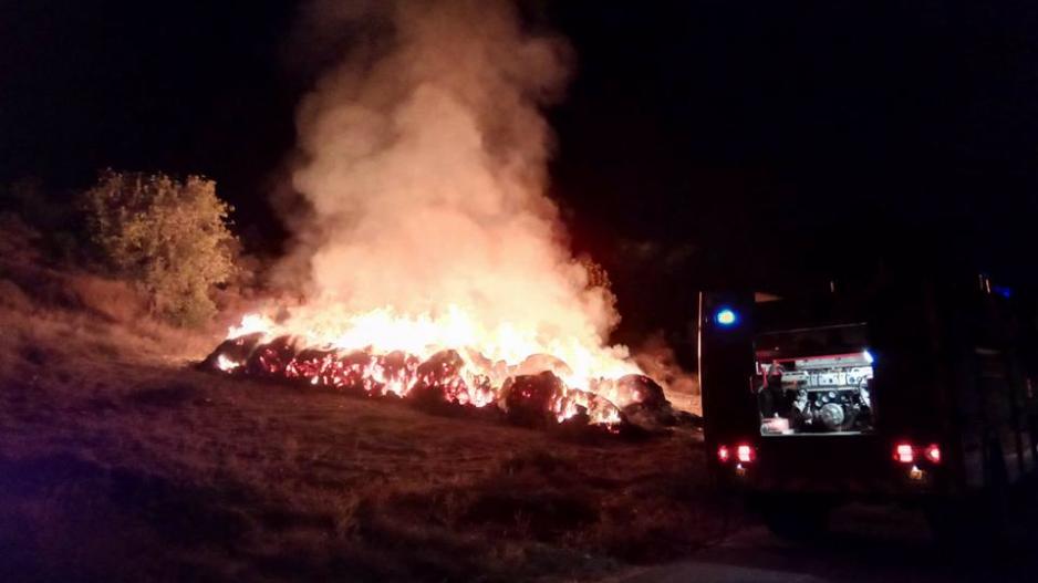 Πυρομανής βάζει φωτιές τα μεσάνυχτα σε περιοχές στη Λάρνακα (ΒΙΝΤΕΟ)