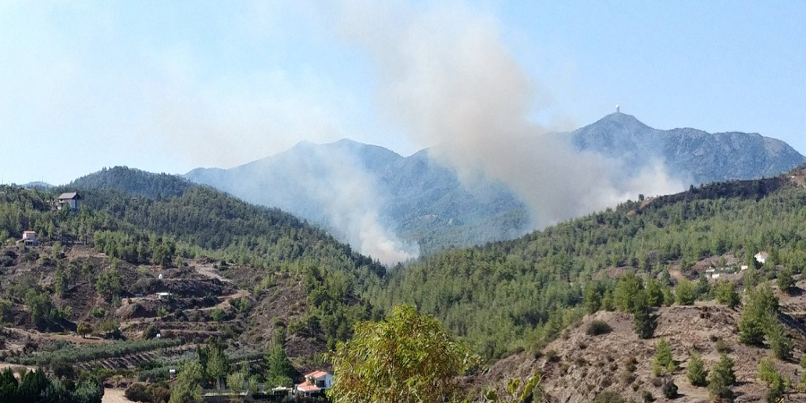 ΈΚΤΑΚΤΟ: Μαίνονται δυο πυρκαγιές