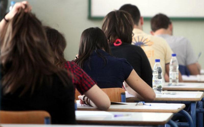 Χωρίς λύση στην Παιδεία χτυπάει το πρώτο κουδούνι