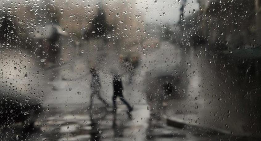 Επιμένει η σκόνη και οι βροχές