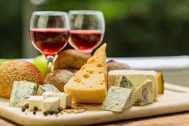 Φιλανθρωπική Μουσική βραδιά “Cheese and Wine”