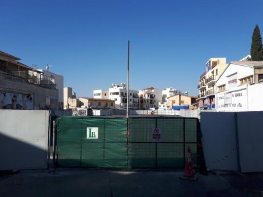 Ο Α. Βύρας στο εργοτάξιο της νέας Δημοτικής Αγοράς