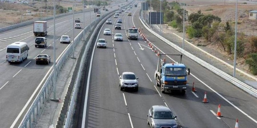 ΕΚΤΑΚΤΟ-ΛΑΡΝΑΚΑ : Κλειστός ο αυτοκινητόδρομος λόγω σοβαρού τροχαίου