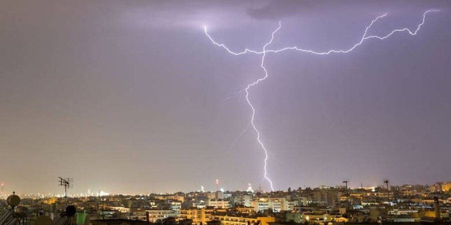 ΕΚΤΑΚΤΟ: Ανέβασε επίπεδο η επικινδυνότητα του καιρού/ΦΩΤΟ