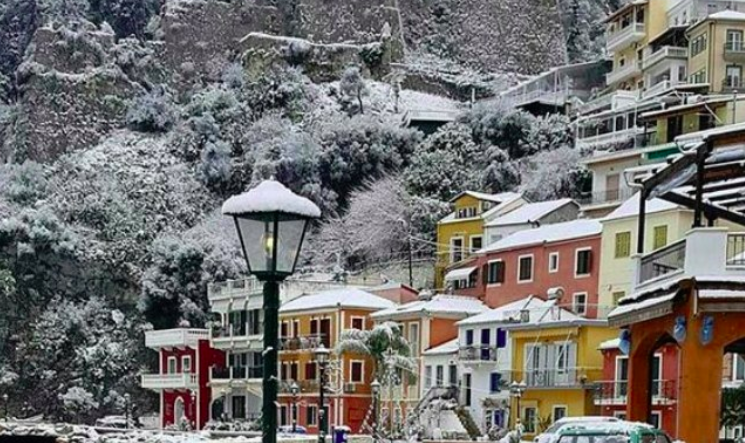 30 μέρη στην Ελλάδα που θυμίζουν παραμύθι τον χειμώνα