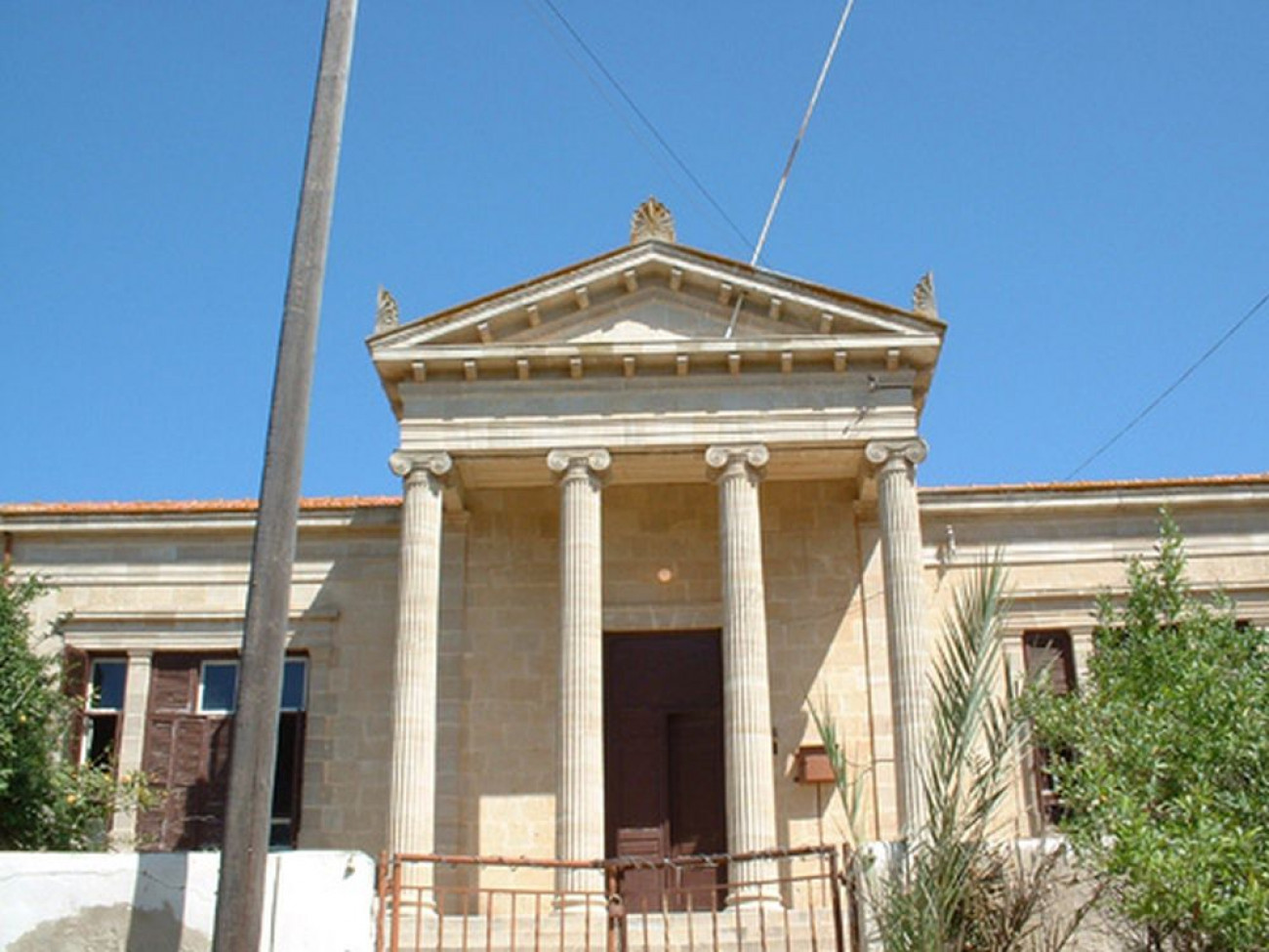 Χριστουγεννιάτικα ζυμώματα στο Ριζοκάρπασο