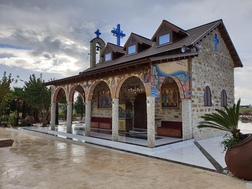 Λειτουργία στο ξωκλήσι του Αγίου Λαζάρου (Λεπτομέρειες)