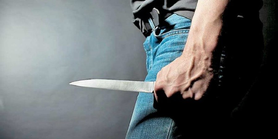 Στο Ψυχιατρείο Αθαλάσσας ο αλλοδαπός με το μαχαίρι