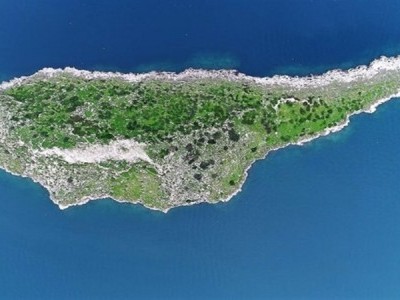 Το δίδυμο… αδερφάκι της Κύπρου βρίσκεται στην Ελλάδα (vid)