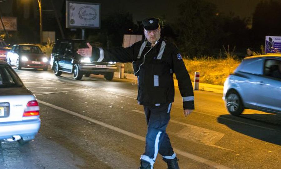 ΛΑΡΝΑΚΑ : Δεν βάζουν μυαλό οι Κύπριοι-Οδηγός έτρεχε με 190 χιλιόμετρα στον αυτοκινητόδρομο