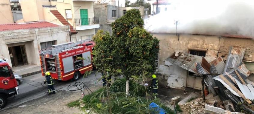 Και φονιάς και ληστής σε λιγότερο από πέντε λεπτά-Όσα κατέγραψαν τα δύο βίντεο
