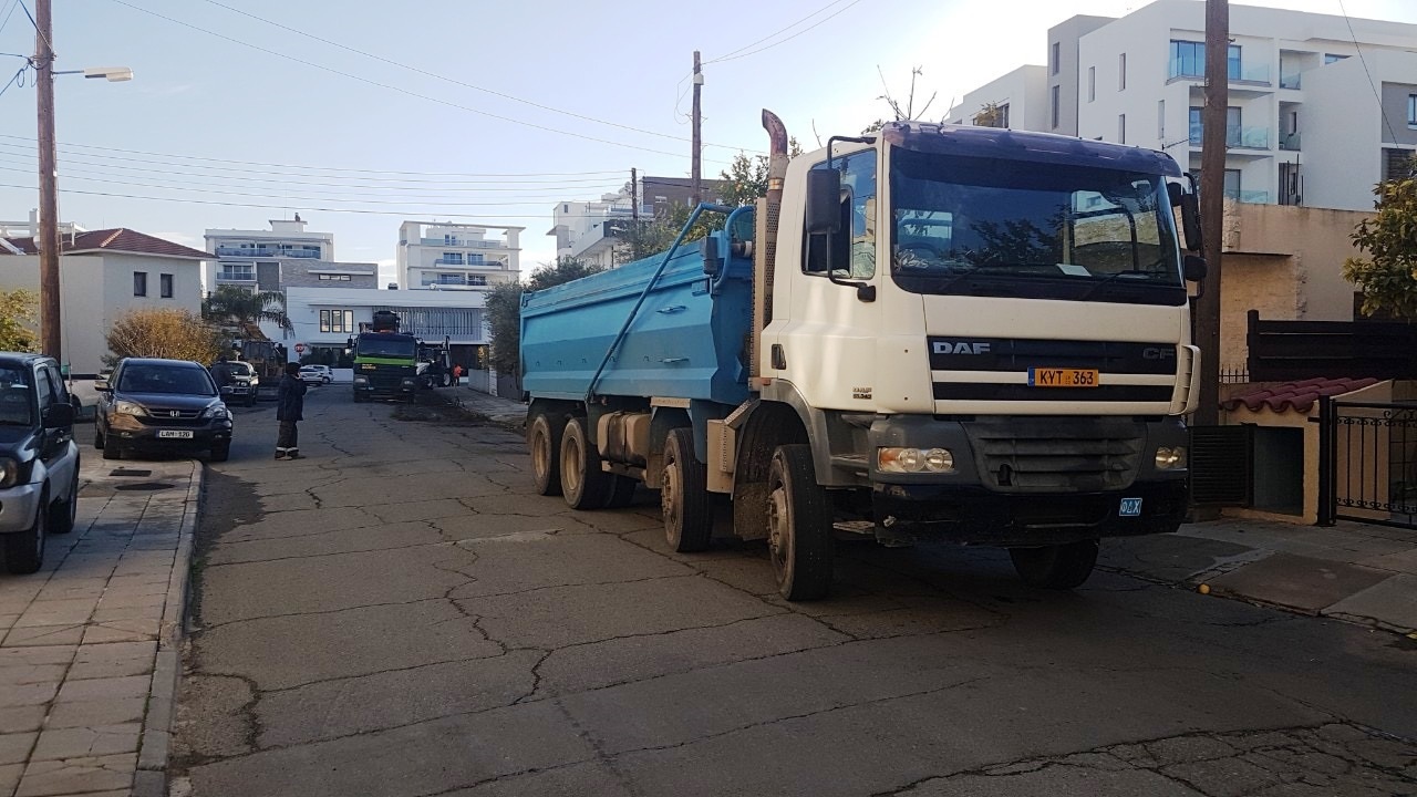 Άρχισε η συντήρηση δρόμων της Λάρνακας