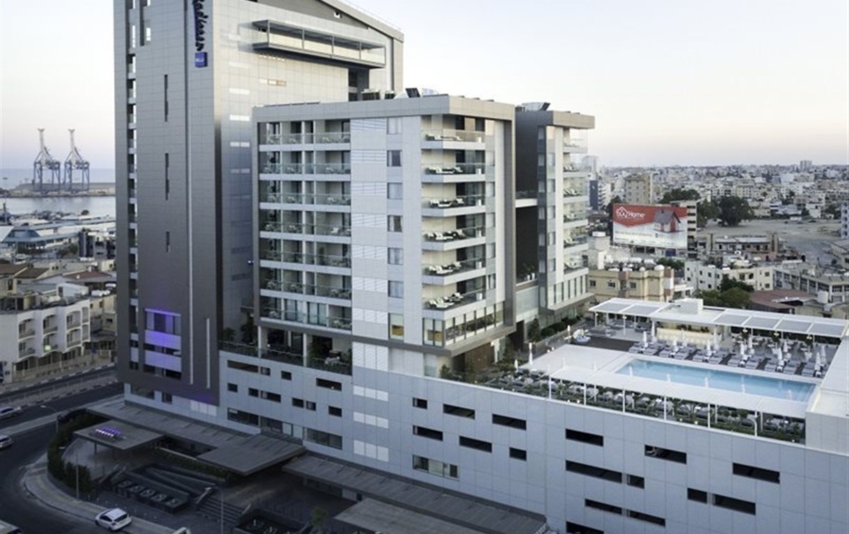 Το 2020 το Radisson Resort