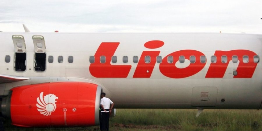 Lion Air: Έπεφτε το αεροσκάφος και οι πιλότοι έψαχναν τις οδηγίες