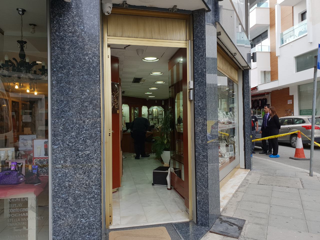 Ταυτοποιήθηκε ο ένας εκ των ληστών του Χρυσοχοείου στη Λάρνακα