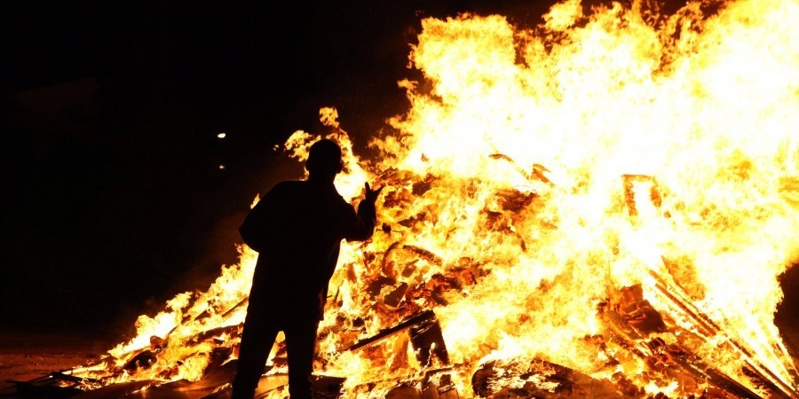 Συλλήψεις με φόντο τις λαμπρατζιές σε όλη την Κύπρο