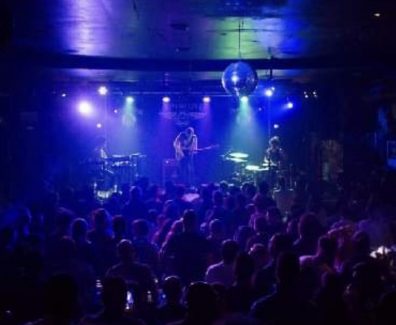 9B5BC623-0BC4-4EFA-B745-1CEED98E4B2B