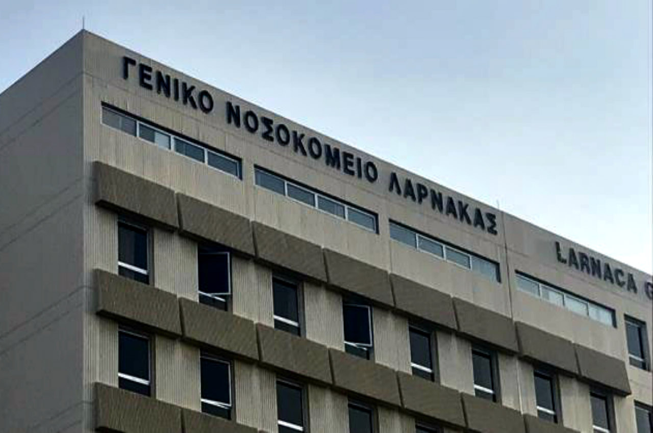 Άγριος καυγάς στη Λ/κα- 35χρονος επιτέθηκε σε 23χρονο με σκεπάρνι
