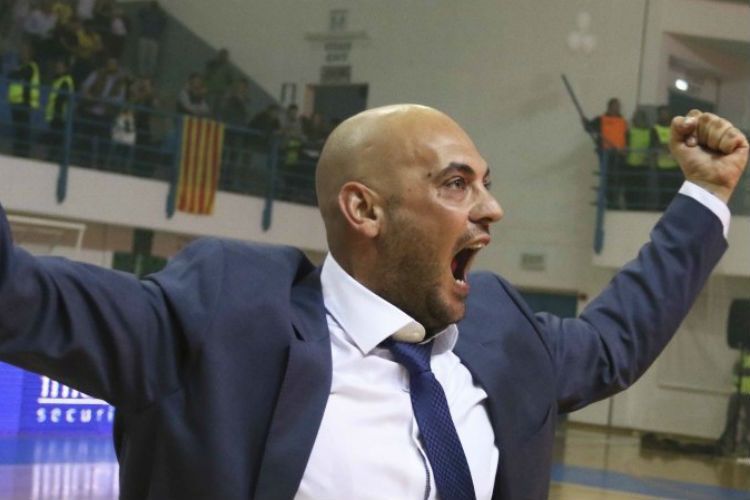 Λευκαρίτης: «Αν ανοίξω το στόμα μου…»