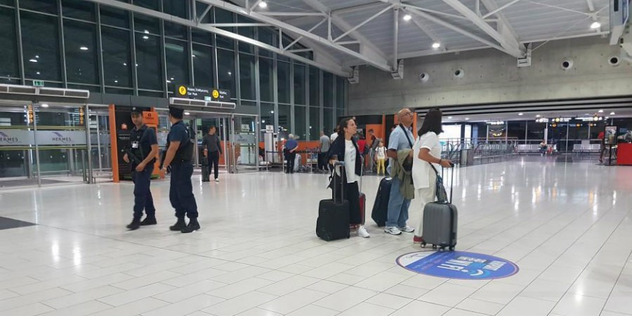 Σύλληψη στο αεροδρόμιο Λάρνακας