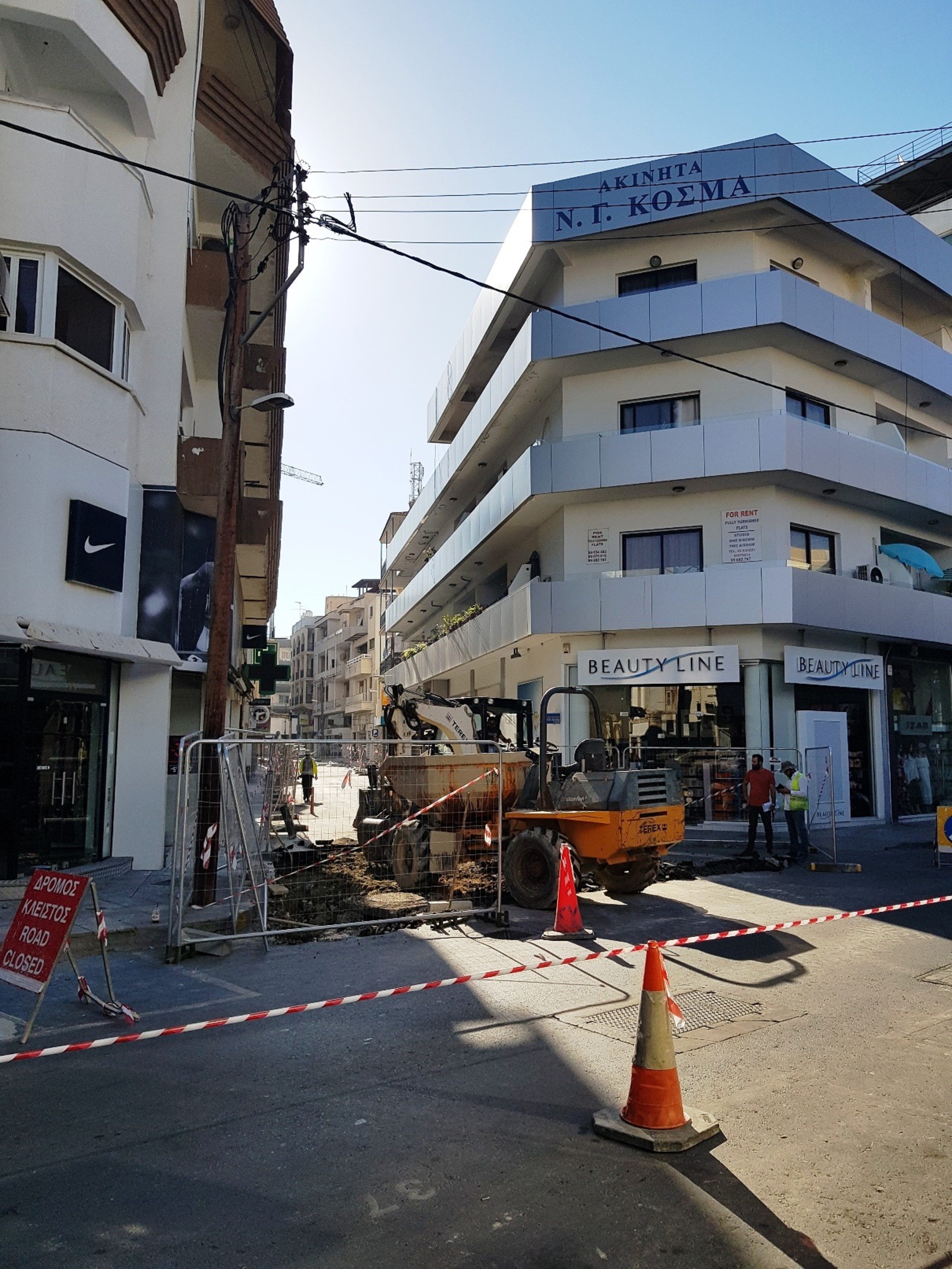Πλήρως προσβάσιμο για ΑΜΕΑ το εμπορικό κέντρο της Λάρνακας – Άρχισε η ανάπλαση δρόμων