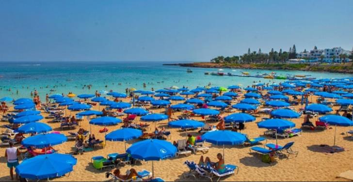 Τουρίστες πίτσας και πίτας – Προβληματισμός εστιατόρων