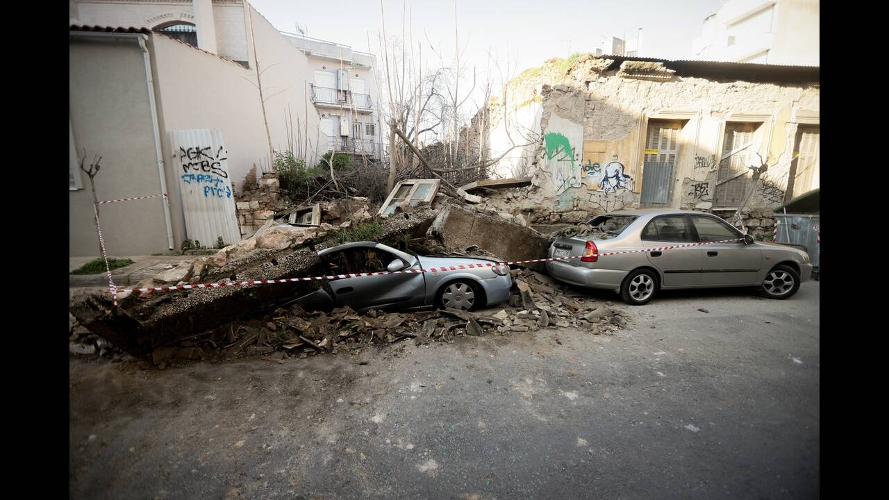 Ο Δήμος Λάρνακας απευθύνει έκκληση στο κοινό για απομάκρυνση ακινητοποιημένων αυτοκινήτων